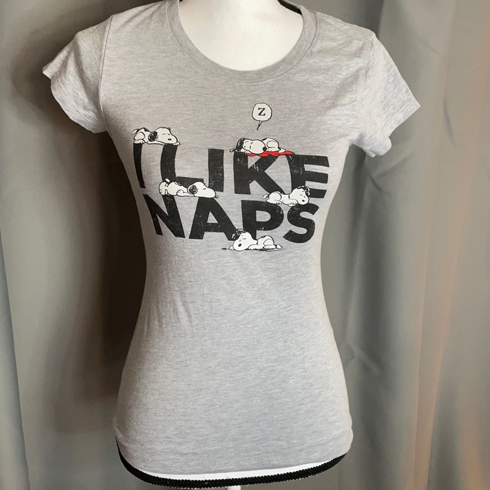 Snoopy “I Like Naps” Peanuts Small T-Shirt